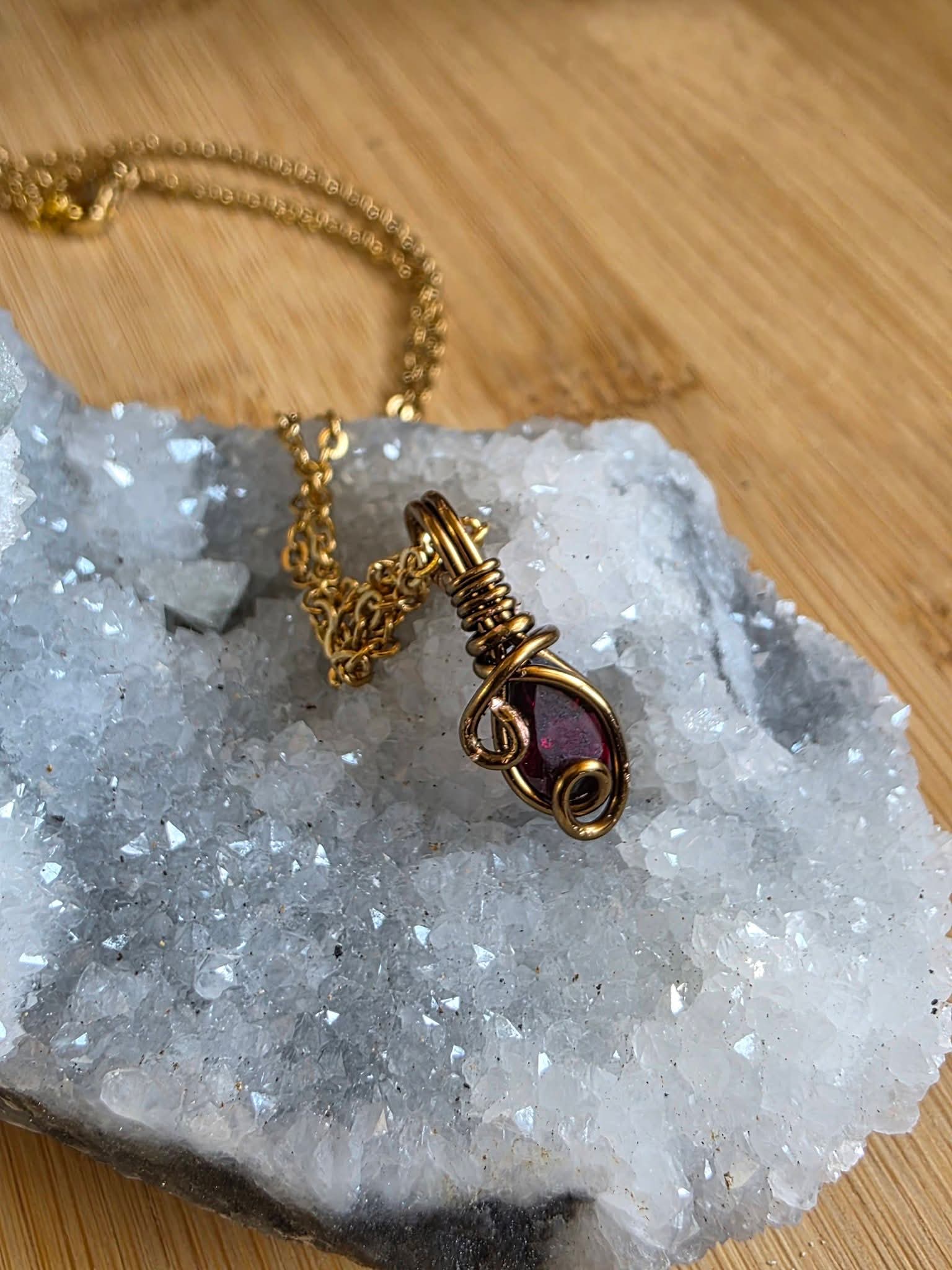 Small Garnet pendant